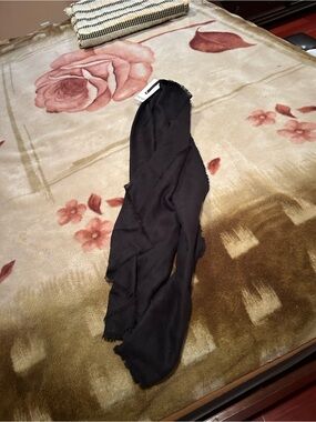 Black Lightweight Scarf - Classic Solid